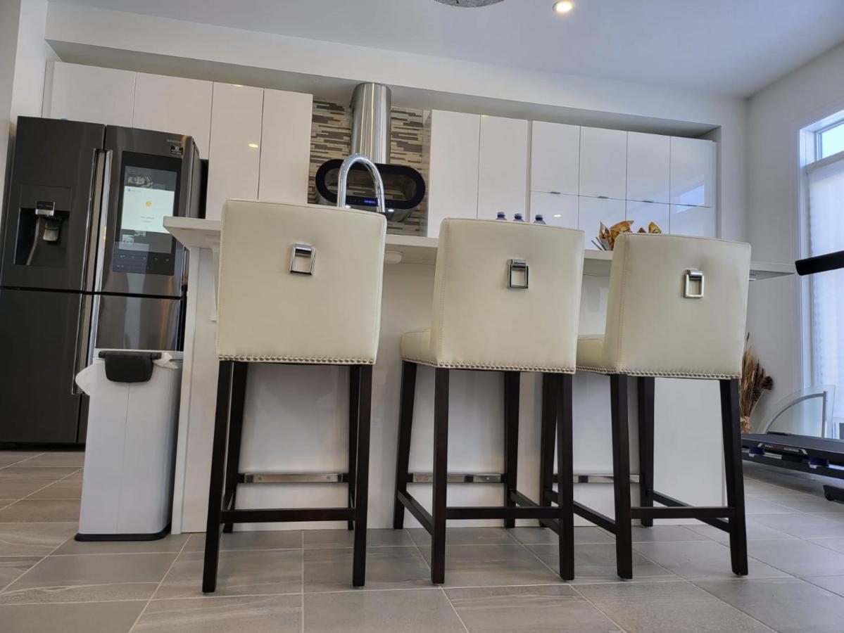 5 Star Home Ottawa Eksteriør bilde