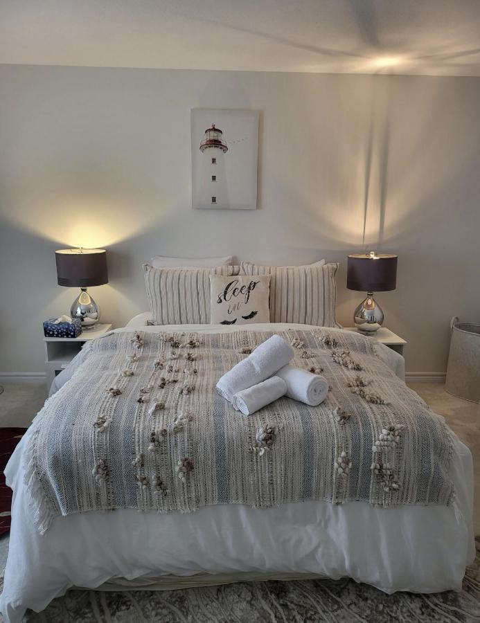 5 Star Home Ottawa Eksteriør bilde